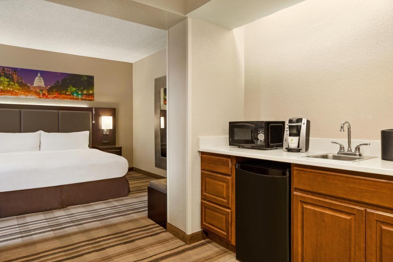 Holiday Inn Washington-Dulles International Airport By Ihg Sterling Exterior foto