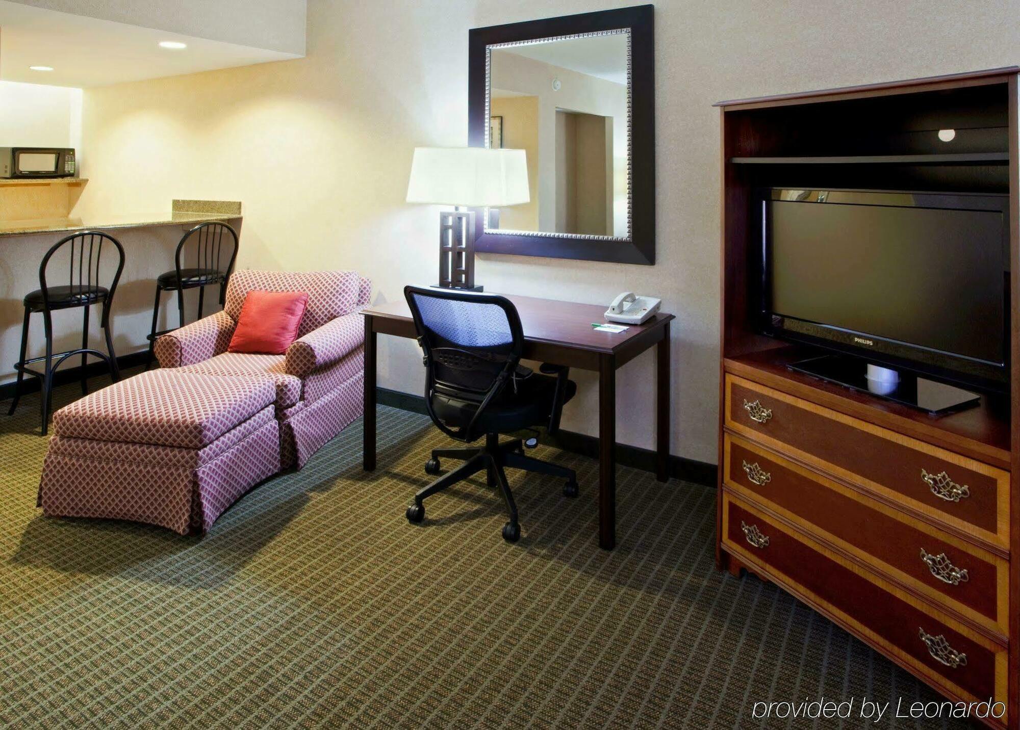 Holiday Inn Washington-Dulles International Airport By Ihg Sterling Exterior foto