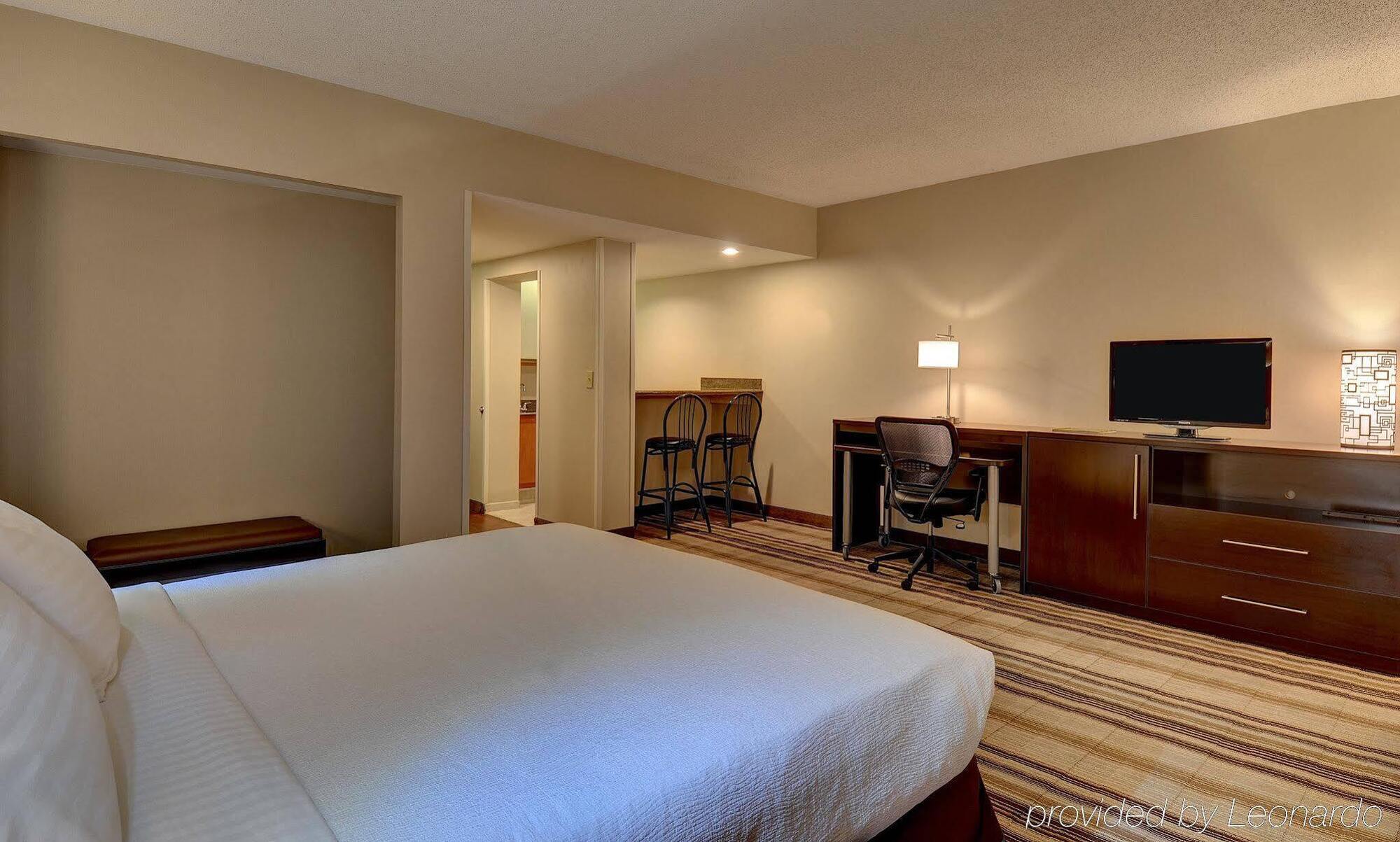 Holiday Inn Washington-Dulles International Airport By Ihg Sterling Exterior foto